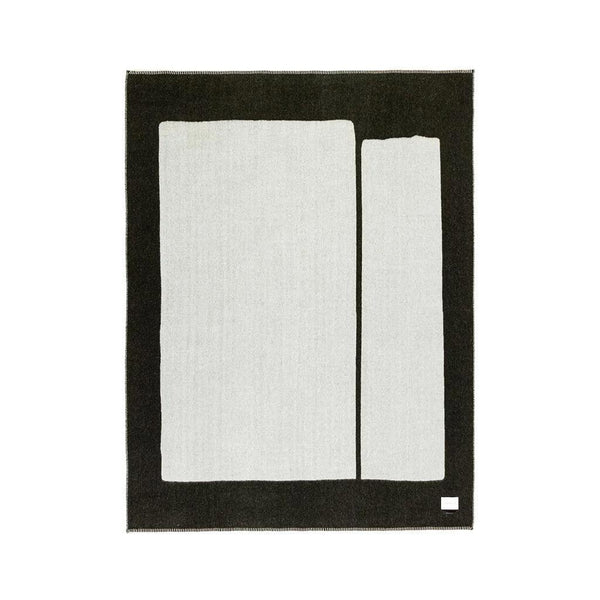 BLACKSAW TEXTILES - Generation Reversible Throw - Black/Ivory